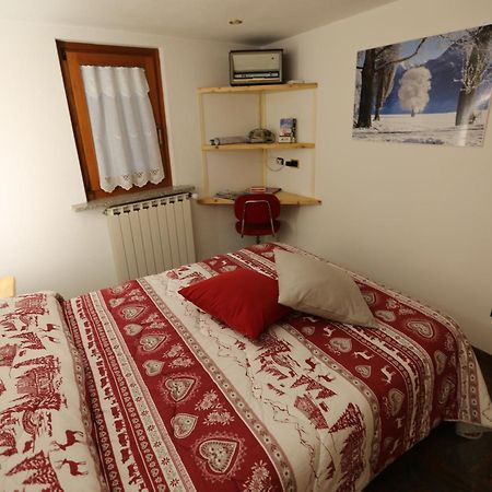 Suite Del Villaggio Sarre Exteriér fotografie