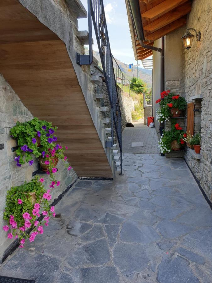 Suite Del Villaggio Sarre Exteriér fotografie