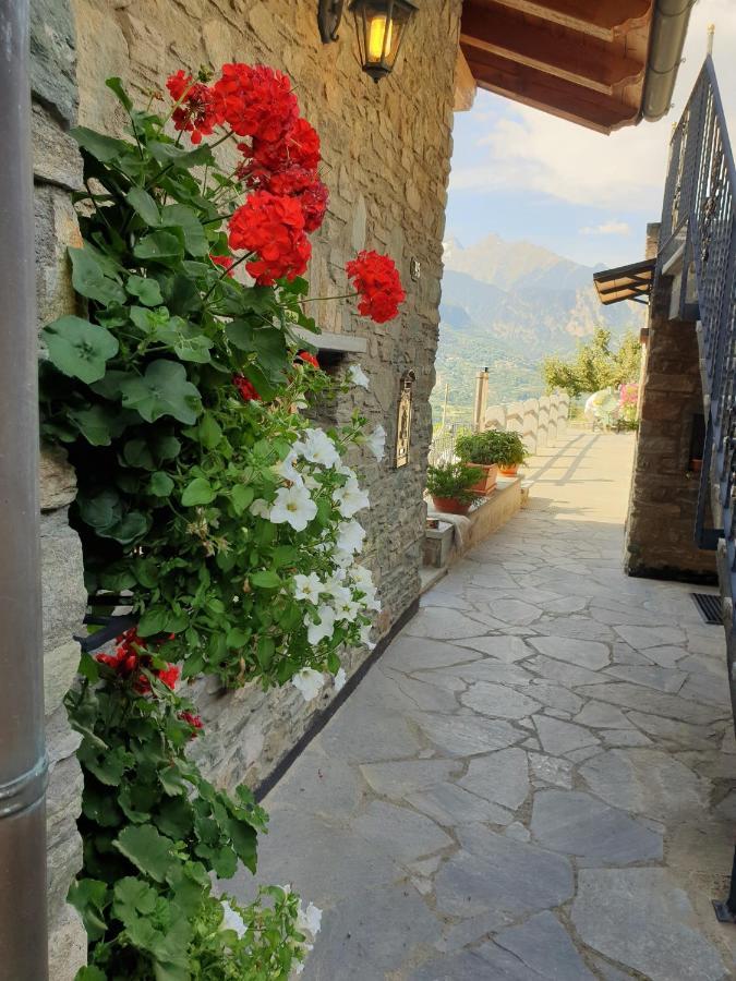 Suite Del Villaggio Sarre Exteriér fotografie